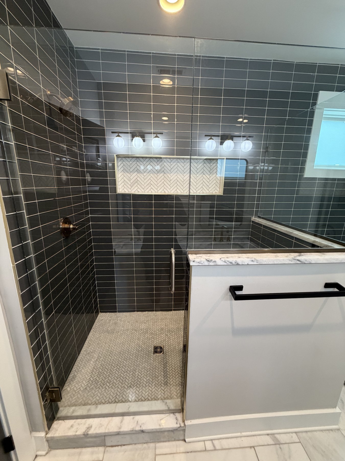 Deep-cleaned bathroom shower and tub in Nashville home