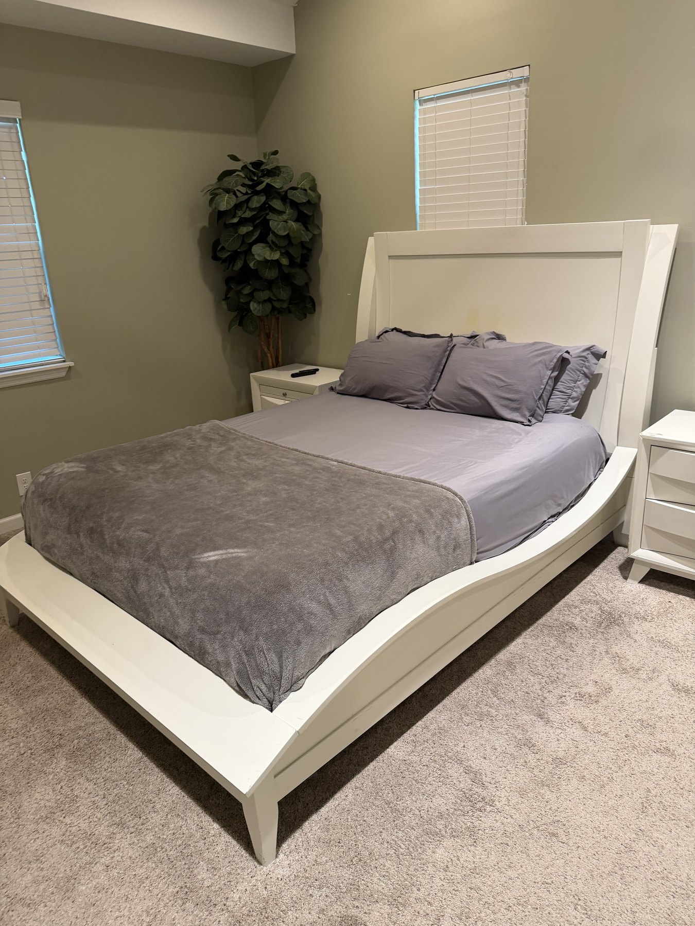 Move-in cleaning for a fresh Nashville bedroom